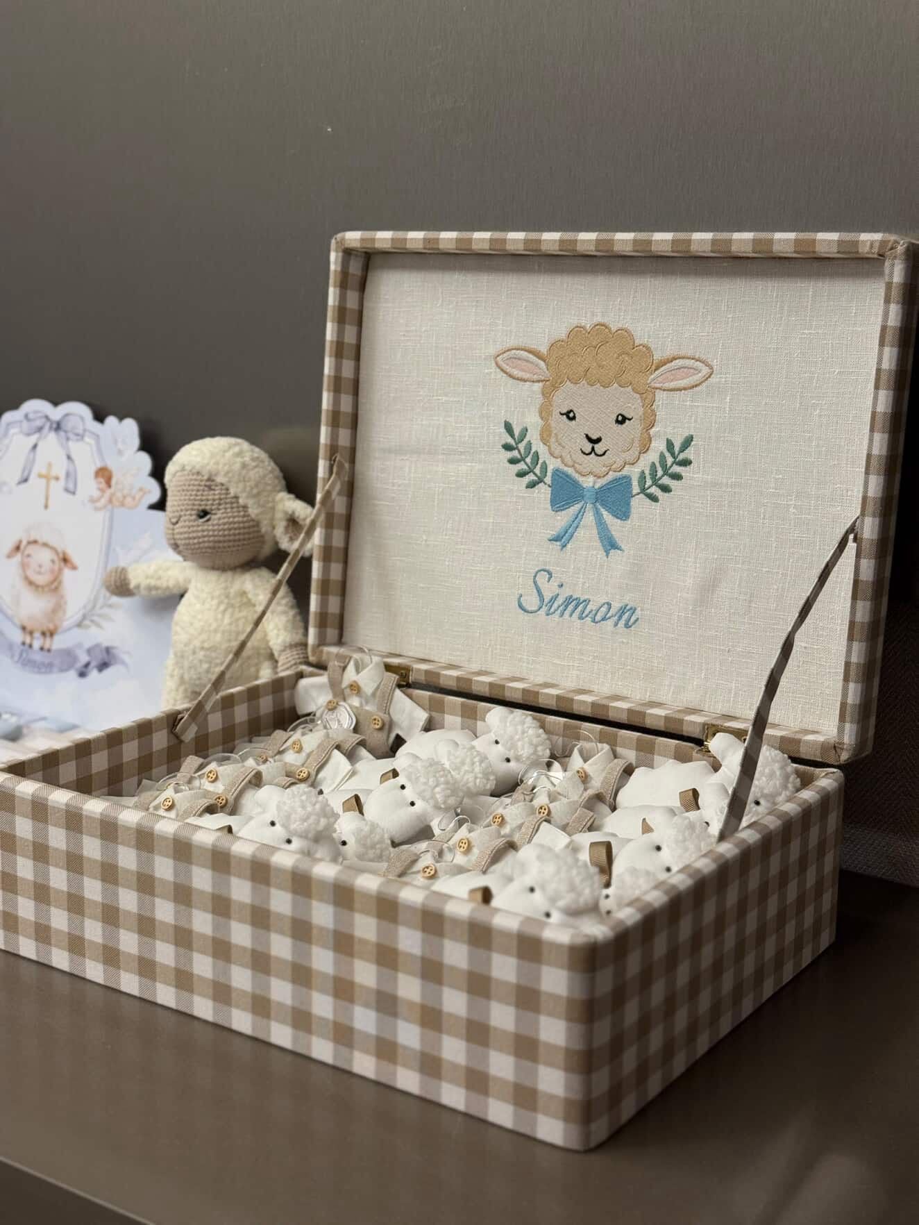 Simon Gift Box